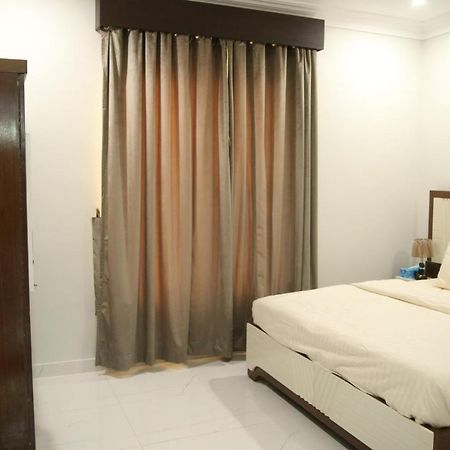 Al Rasheed Apartments Second Floor Apartment Карачи Экстерьер фото