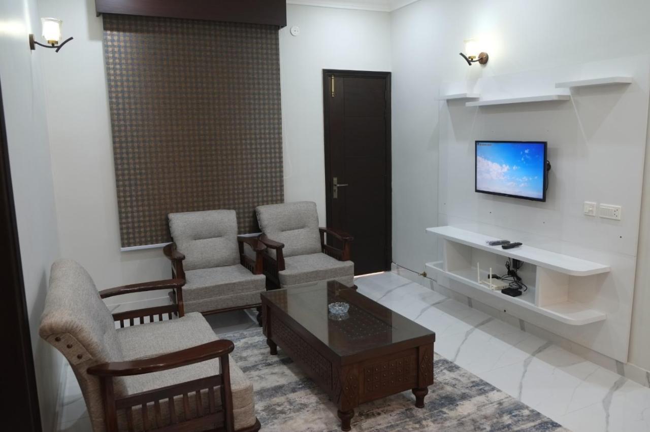 Al Rasheed Apartments Second Floor Apartment Карачи Экстерьер фото