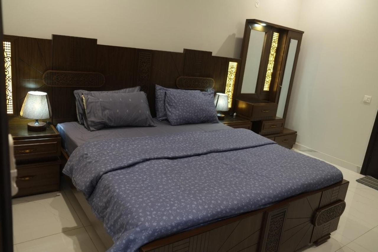 Al Rasheed Apartments Second Floor Apartment Карачи Экстерьер фото