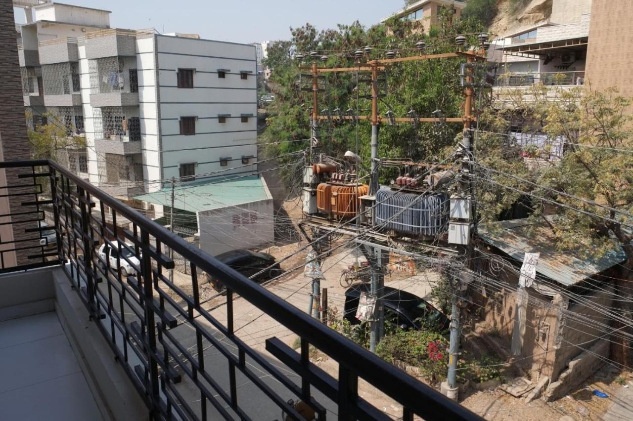 Al Rasheed Apartments Second Floor Apartment Карачи Экстерьер фото